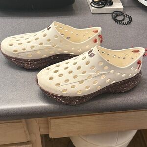 Cream and Brown Speckled Platform Clogs